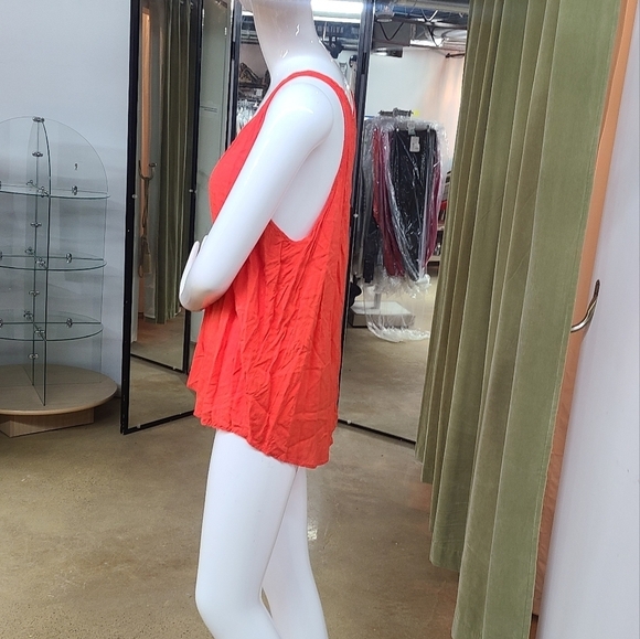 BP Tank Top - Picture 6 of 8